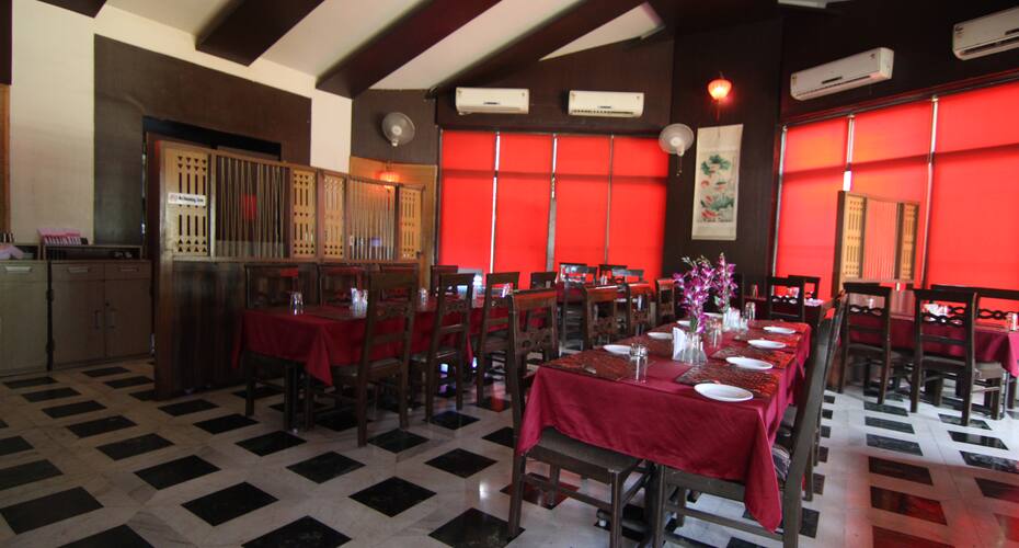 I Hop Resort, Nashik 4
